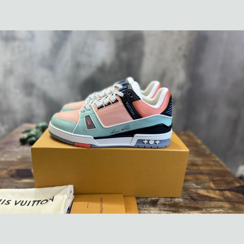 l**is V*t*n sneakers
